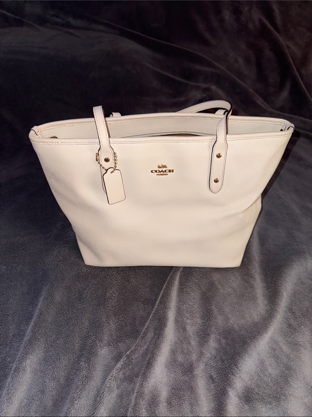 Coach White Crossgrain Leather City Zip Tote W/ Hangtag Silver-tone Hardware